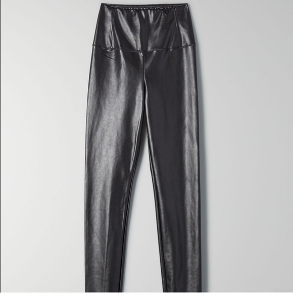 🔥Aritzia 'Daria' Vegan Leather Leggings - Picture 4 of 5